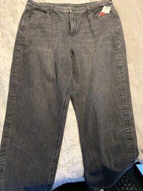 American Eagle mom jeans. Black Size-20